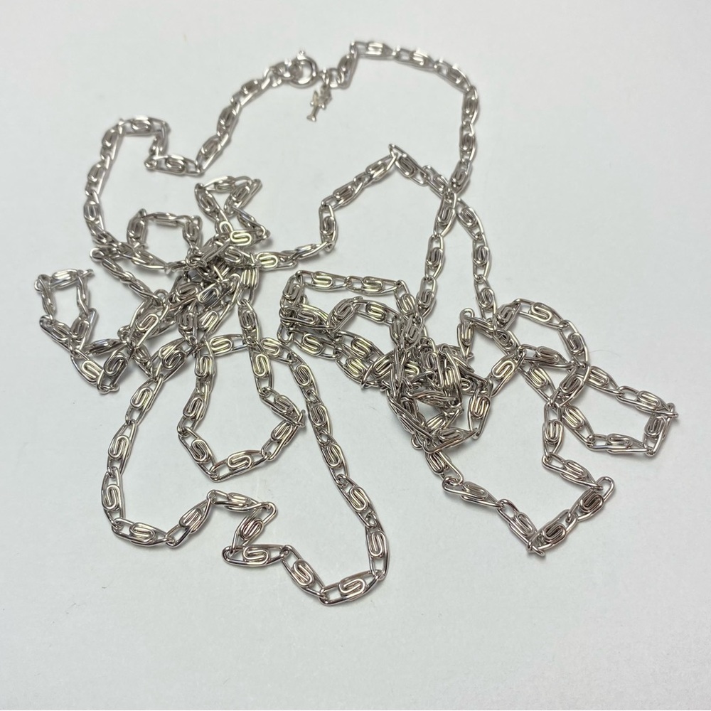Vintage Crown Trifari Long Flapper 54" Silver Tone Scroll Snail Chain Necklace - Picture 2 of 8